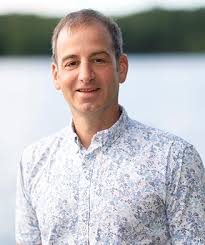 Psychiatrist Dr Paul Winston develops cryoneurolysis used to help patients regain mobility.